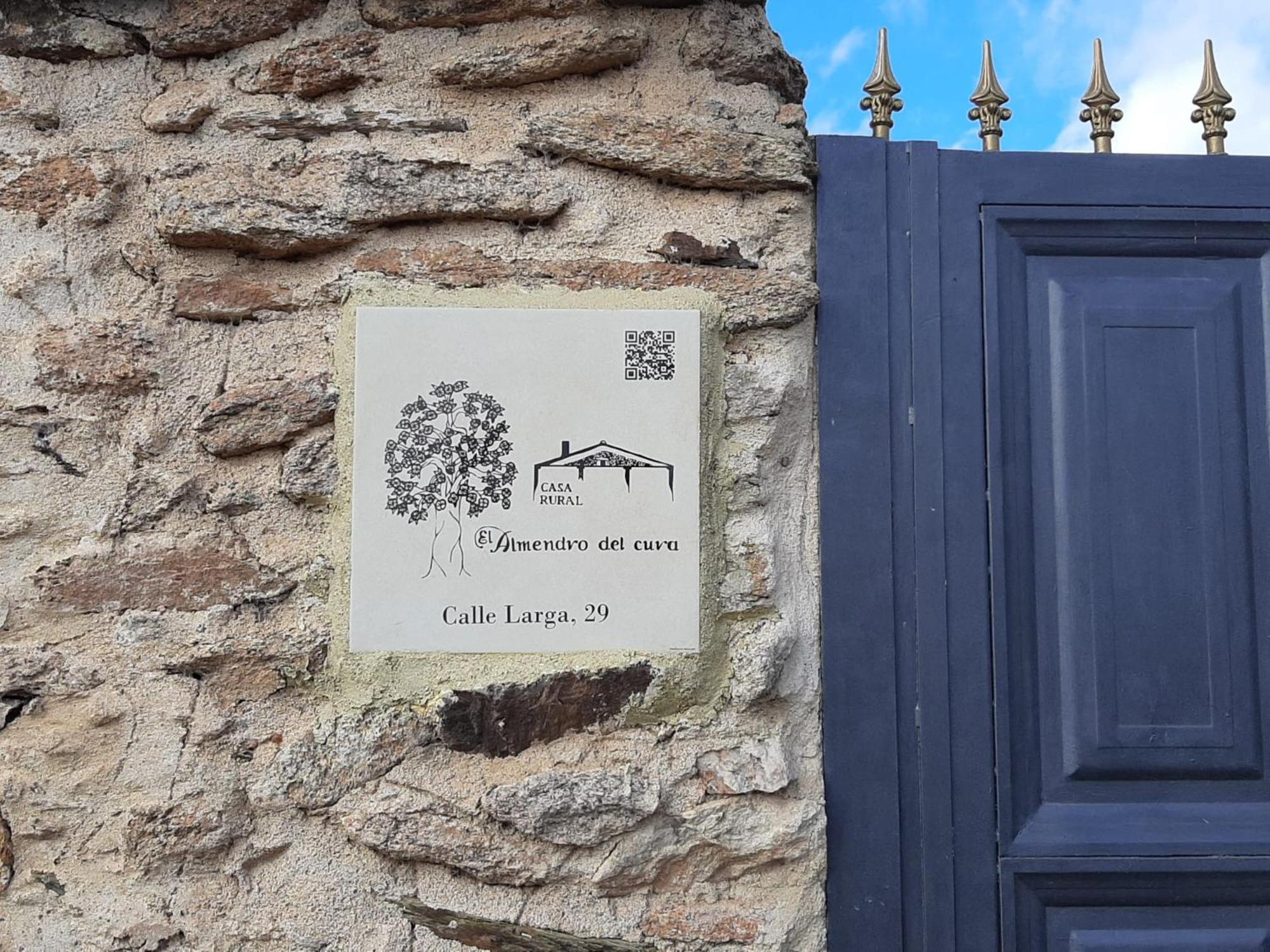 El Almendro Del Cura Villa Villarmayor  Exterior photo